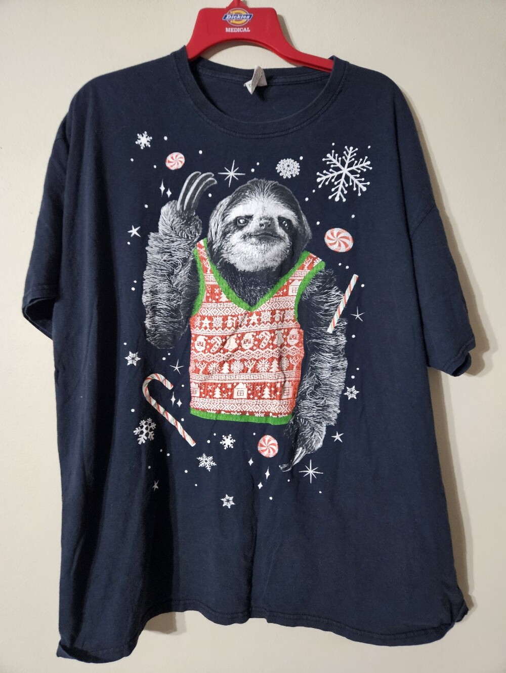 Christmas Sloth Tshirt 2XL